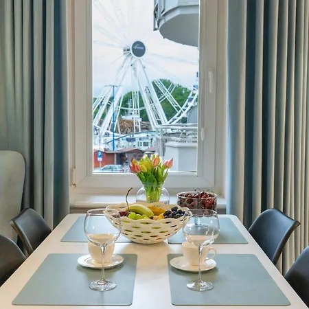 Διαμέρισμα Przy Latarni Morskiej Z Garazem *