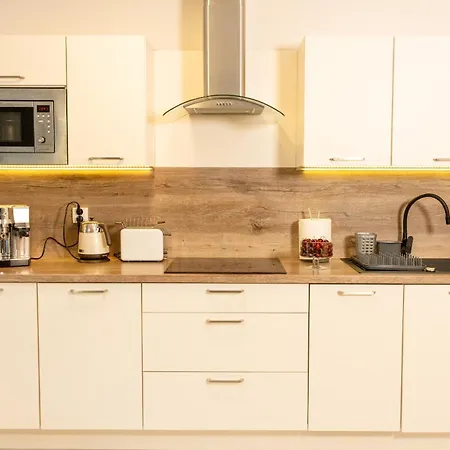 Διαμέρισμα Przy Latarni Morskiej Z Garazem